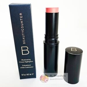 ✨️ *Beautycounter* Illuminating Cream Highlighter in "Rose Glow" - NEW!